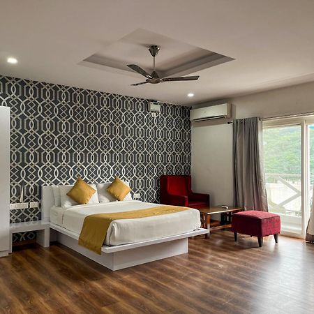 Mystic Hotel Koramangala Bangalore Dış mekan fotoğraf