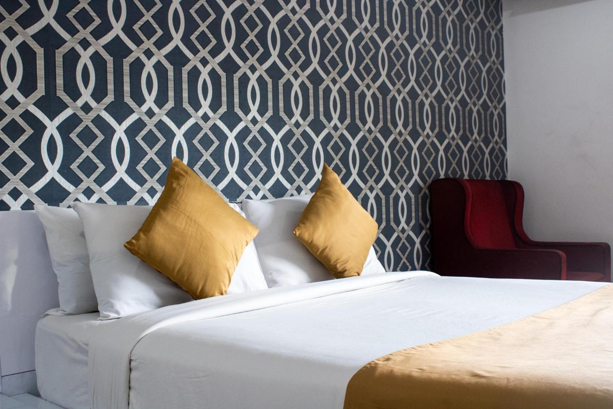 Mystic Hotel Koramangala Bangalore Dış mekan fotoğraf