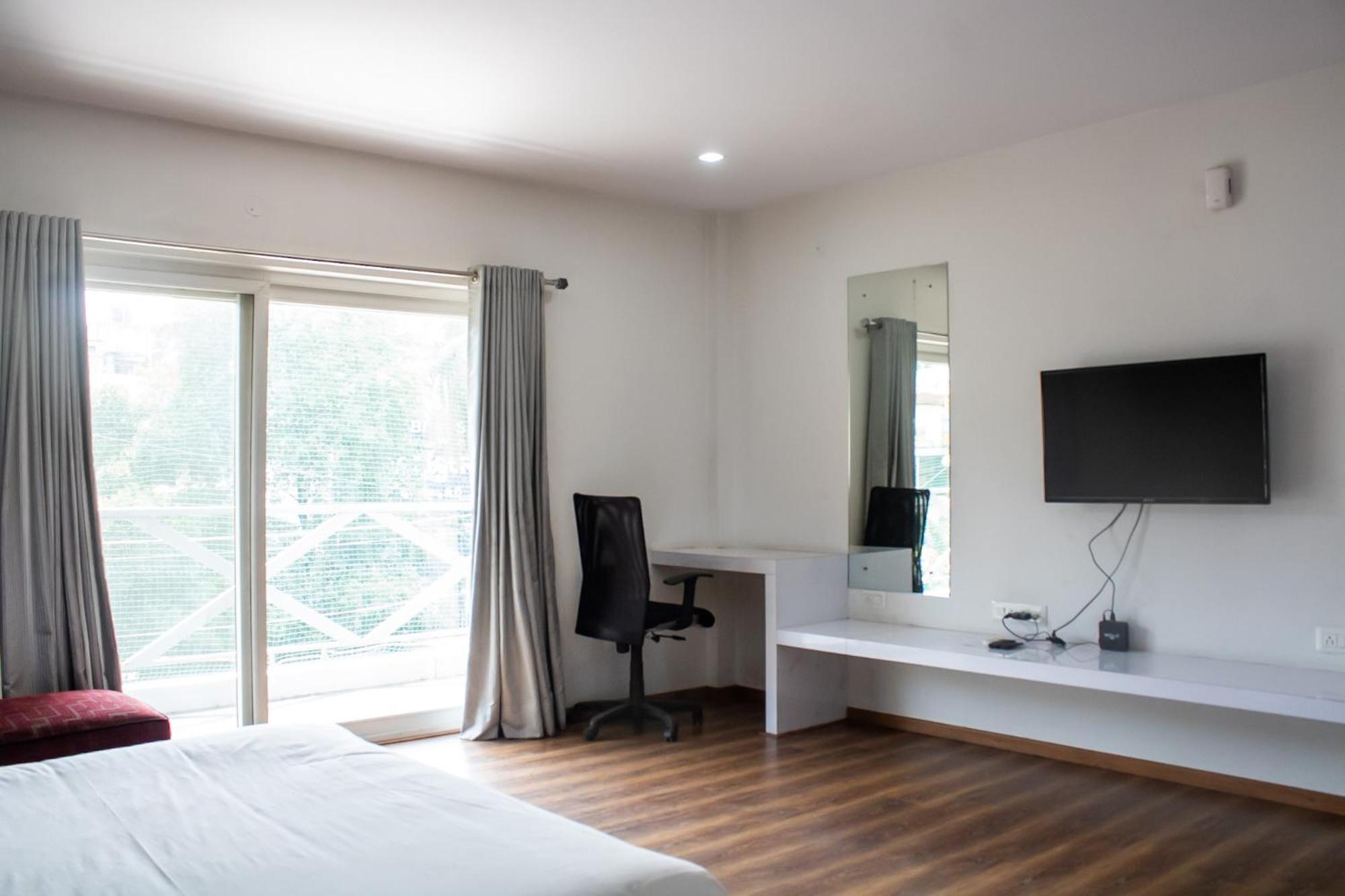 Mystic Hotel Koramangala Bangalore Dış mekan fotoğraf
