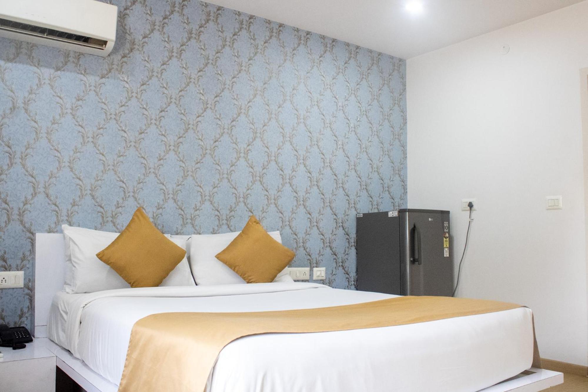 Mystic Hotel Koramangala Bangalore Dış mekan fotoğraf